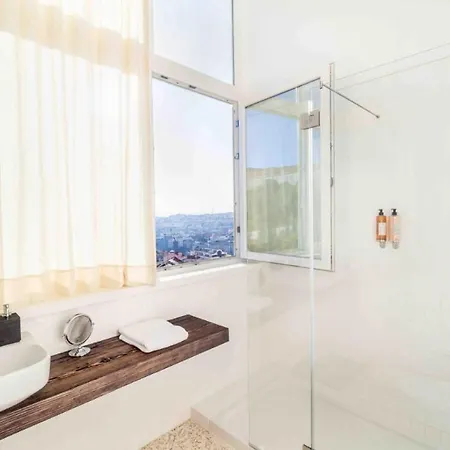 Ola - Panoramic Luxury Graca Iii Apartmán *