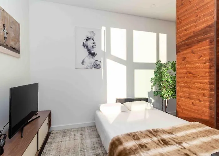 Ola - Panoramic Luxury Graca Iii